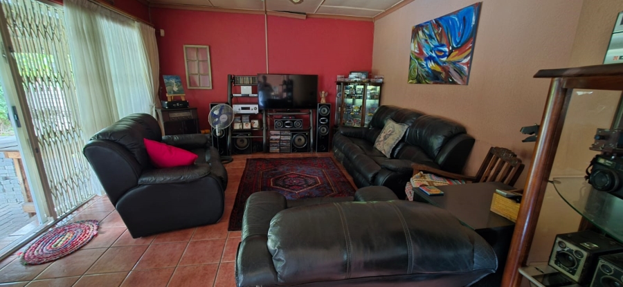 3 Bedroom Property for Sale in Vaalpark Free State
